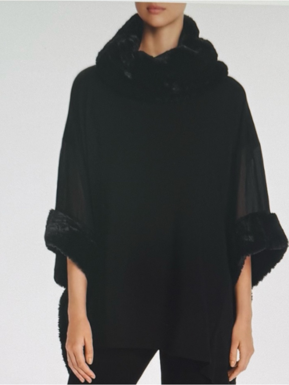Capote, Navy Faux Fur Trim Poncho, sz small/medium
